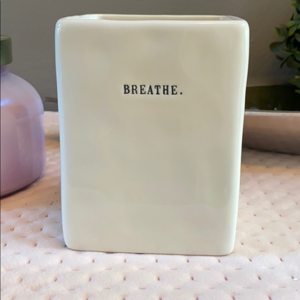 Rae Dunn Artisan Collection